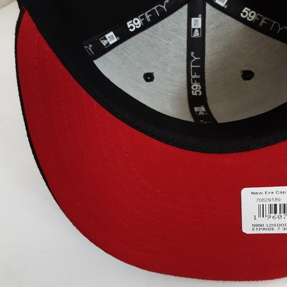 NEW ERA 59fifty Dodgers Stadium 50th Anniversary Patch LGBT Pride Flag hat New - Picture 6 of 7